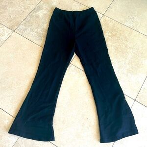 Black  iris bells novella royale